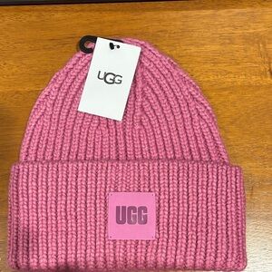 UGG Rose Knit Beanie